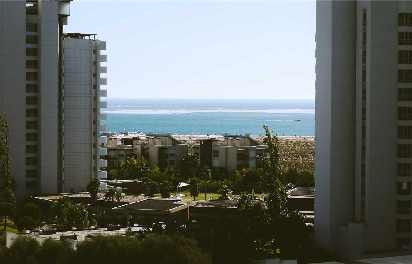 厨房及餐饮区域